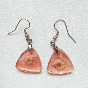 Napfényes Emlék - műgyanta szett fehér vad virággal - ékszer - ékszerszett - Meska.hu