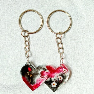 Páros Puzzle Szív Kulcstartó Szett Epoxy Gyantából - táska & tok - kulcstartó & táskadísz - kulcstartó - Meska.hu