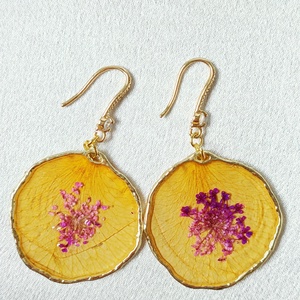 Valódi Sárga Rózsaszirom Fülbevaló Cirkónia Köves Akasztóval - ékszer - fülbevaló - lógó fülbevaló - Meska.hu