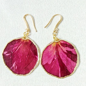 Romantikus Cirmos Rózsaszirom Fülbevaló Cirkónia Köves Akasztóval - ékszer - fülbevaló - lógó fülbevaló - Meska.hu