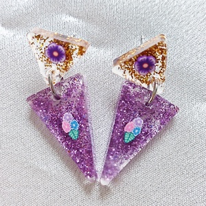 Lila Ragyogás � Geometrikus Háromszög Műgyanta Fülbevaló, Ékszer, Fülbevaló, Lógó fülbevaló, Ékszerkészítés, MESKA