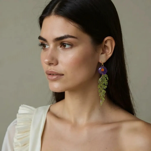 Erdei Varázs - Préselt páfrányos és lila virágos kézműves fülbevaló - ékszer - fülbevaló - lógó fülbevaló - Meska.hu