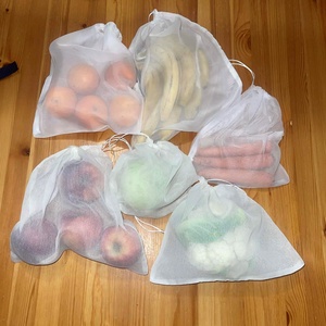 Öko zacskó, zacsi, zsák, Táska & Tok, Bevásárlás & Shopper táska, Zöldség/Gyümölcs zsák, Újrahasznosított alapanyagból készült termékek, Varrás, Maradék függöny anyagokból készült egyszerű öko zacsi. A nylon zacskók kiváltására használjuk. A le..., MESKA