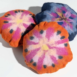 sötétkék VIRÁG párna - otthon & életmód - lakástextil - párna & párnahuzat - Meska.hu