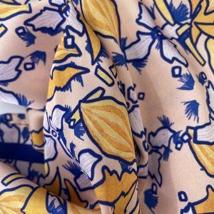 Virágos Kendő 8 - ruha & divat - sál, sapka, kendő - kendő - Meska.hu