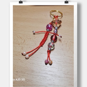   Vidám figurás gyöngy kulcstartó  kézműves táskadísz - Meska.hu