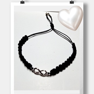 Végtelen szeretet karkötő fekete színű zsinórral fonva - Meska.hu