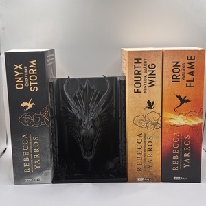 Sárkányfejes fantasy könyvtámasz - Meska.hu