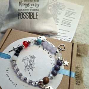 Jézus élete - keresztény történet karkötő-lila-098, Ékszer, Karkötő, Bogyós karkötő, , MESKA