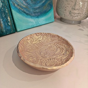Rosegold dekorációs tálka levegőn száradó gyurmából, Otthon & Életmód, Dekoráció, Asztal és polc dekoráció, Dekorációs tál, tartó, Festett tárgyak, Gyurma, MESKA