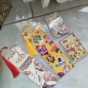 Egyedi hűtőmágnes és könyvjelző  - könyv & zene - könyvjelző - Meska.hu