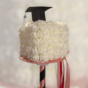 Creeper témájú óvodai ballagási csokor - otthon & életmód - virágdekoráció - virágok - virágcsokor - Meska.hu