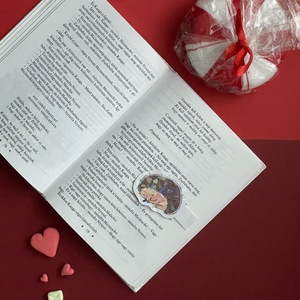 Sünis mágneses könyvjelző csillogós - könyv & zene - könyvjelző - Meska.hu