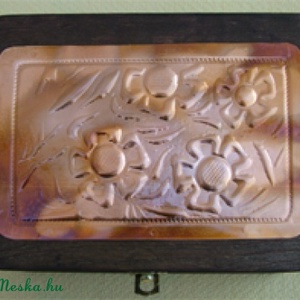 Névvel és születési dátummal ellátott, motívum nélküli egyedi dobozok >>>Szako részére<<< -  - Meska.hu