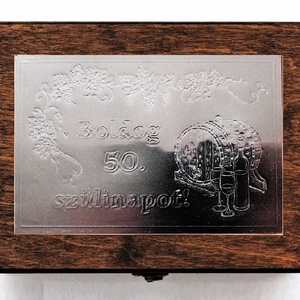 Hobbi borászok ajándéka - otthon & életmód - dekoráció - asztal és polc dekoráció - díszdoboz - Meska.hu