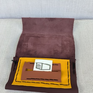 DOHIGARÁZS Dohánytartó / Dohánytárca - Bőr - Kézzel készített - Bordó, Táska & Tok, Pénztárca & Más tok, Dohánytasak & Szütyő, Varrás, MESKA