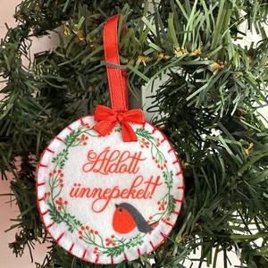 Kis madaras karácsonyi filc díszek  - karácsony - karácsonyi lakásdekoráció - karácsonyfadíszek - Meska.hu