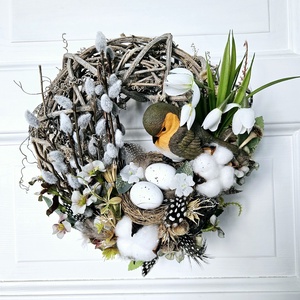 Kis vörösbegy a tavaszt várja - Meska.hu