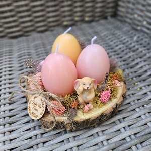 Pici nyuszis tojásgyertyás asztaldísz fatörzs alapon ????, Ünnepi díszek, dekorációk, Húsvéti díszek és dekorációk, Húsvéti asztaldíszek, , MESKA