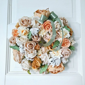 Nyuszicsalád rózsakertben bújkál ���� - Meska.hu