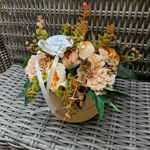 Anyák napi virágbox  - otthon & életmód - virágdekoráció - virágok - virágbox - Meska.hu