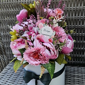 Anyák napi virágbox pünkösdi rózsával � - otthon & életmód - virágdekoráció - virágok - virágbox - Meska.hu