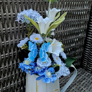 Vadvirágok bádog kannában  - otthon & életmód - dekoráció - asztal és polc dekoráció - asztaldísz - Meska.hu