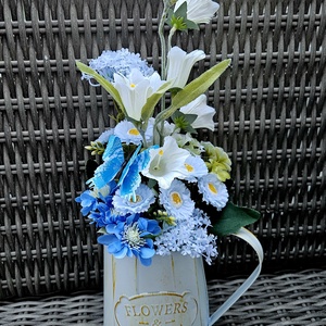 Vadvirágok bádog kannában  - otthon & életmód - dekoráció - asztal és polc dekoráció - asztaldísz - Meska.hu