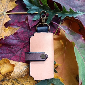 Bőr kulcstartó - táska & tok - kulcstartó & táskadísz - kulcstartó - Meska.hu