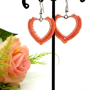  Love makramé fülbevaló - korall - ékszer - fülbevaló - lógó fülbevaló - Meska.hu