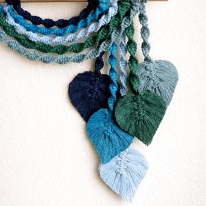 Makramé levélkés falidísz - Erdő és óceán - otthon & életmód - dekoráció - fali és függő dekoráció - falra akasztható dekor - Meska.hu