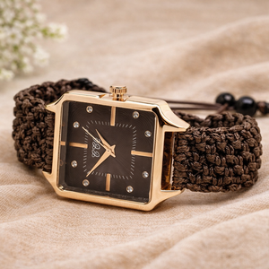 Sötétbarna makramé karóra négyszögletes számlappal - ékszer - karóra és ékszeróra - karóra - Meska.hu