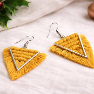 Viviana makramé fülbevaló - Mustársárga - ékszer - fülbevaló - lógó fülbevaló - Meska.hu