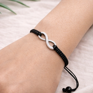 Infinity - fekete karkötő végtelen jellel - ékszer - karkötő - fonott karkötő - Meska.hu