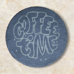 Lézergravírozott pala poháralátét szett Coffee time felirattal - otthon & életmód - konyhafelszerelés, tálalás - tálalás - tányér- és poháralátét - Meska.hu