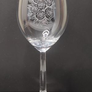 Egyénre szabható gravírozott boros pohár névnapra, 300 ml - otthon & életmód - konyhafelszerelés, tálalás - tálalás - boros poharak, szettek - Meska.hu