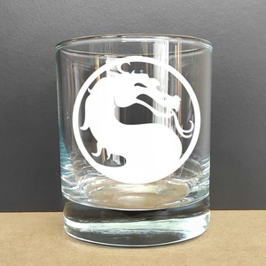 Gravírozott pohár MORTAL KOMBAT, 290 ml whiskys/vizes - Meska.hu
