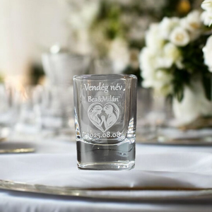 Gravírozott esküvői pálinkás pohár 55 ml szögletes - Meska.hu