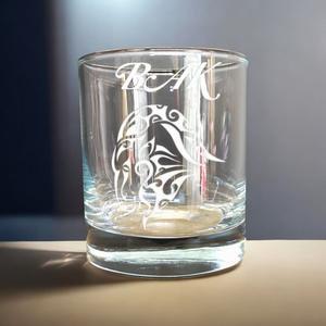 BAK Gravírozott horoszkópos pohár, 290 ml whiskys/vizes, Otthon & Életmód, Konyhafelszerelés, tálalás, Tálalás, Pohár, Gravírozás, pirográfia, MESKA