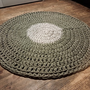 Horgolt kerek szőnyeg (77 cm átmérőjű) - otthon & életmód - lakástextil - szőnyeg - horgolt szőnyeg - Meska.hu