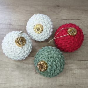 Karácsonyi gömb  - Meska.hu