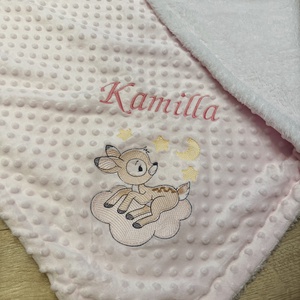 Hímzett babatakaró - névre szóló ,őzike - baba - mama - baba ágynemű - babatakaró, gyerek pléd - Meska.hu