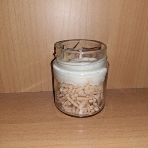 Édes gesztenye illatú szójaviasz desszertgyertya 150 g � kézműves gyertya üvegtégelyben, fedővel - otthon & életmód - gyertya, illat, aroma - gyertya - Meska.hu