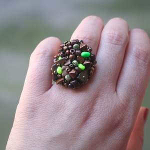 Illatos köralakú mentoloscsoki színű, állítható méretű gyűrű - after eight illatban! - Meska.hu