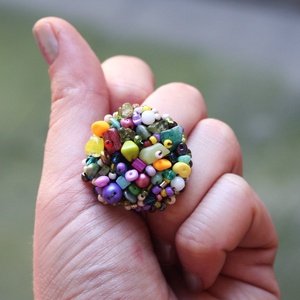 A természet vadvirágainak: kertivirág illatú köralakú állítható méretű gyűrű! - Meska.hu