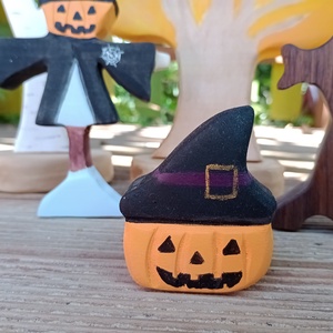 Fából készült halloweeen-i tökfej, Otthon & Életmód, Dekoráció, Halloween, Halloweeni figurák, Famegmunkálás, MESKA