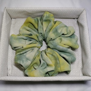 Batikolt XL scrunchie - textil hajgumi, Ruha & Divat, Hajdísz & Hajcsat, Hajgumi, Varrás, Meska
