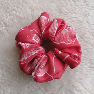 Virágmintás scrunchie - textil hajgumi - ruha & divat - hajdísz & hajcsat - hajgumi - Meska.hu