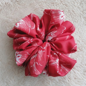 Virágmintás XL scrunchie - textil hajgumi, Ruha & Divat, Hajdísz & Hajcsat, Hajgumi, Varrás, MESKA