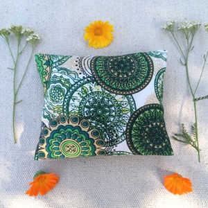 Mandala mintás meggymag párna - Meska.hu